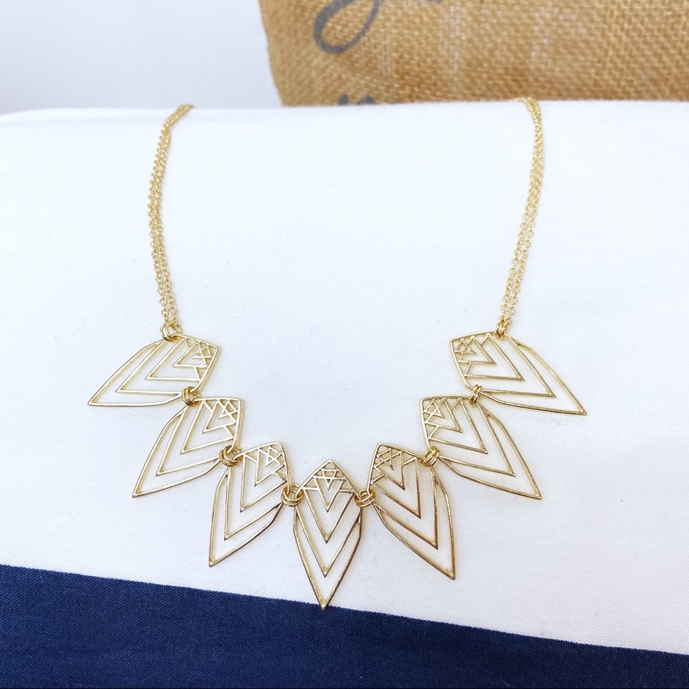 🎀 NEW Gold Geometric Boho Multilink Necklace - Picture 2 of 6